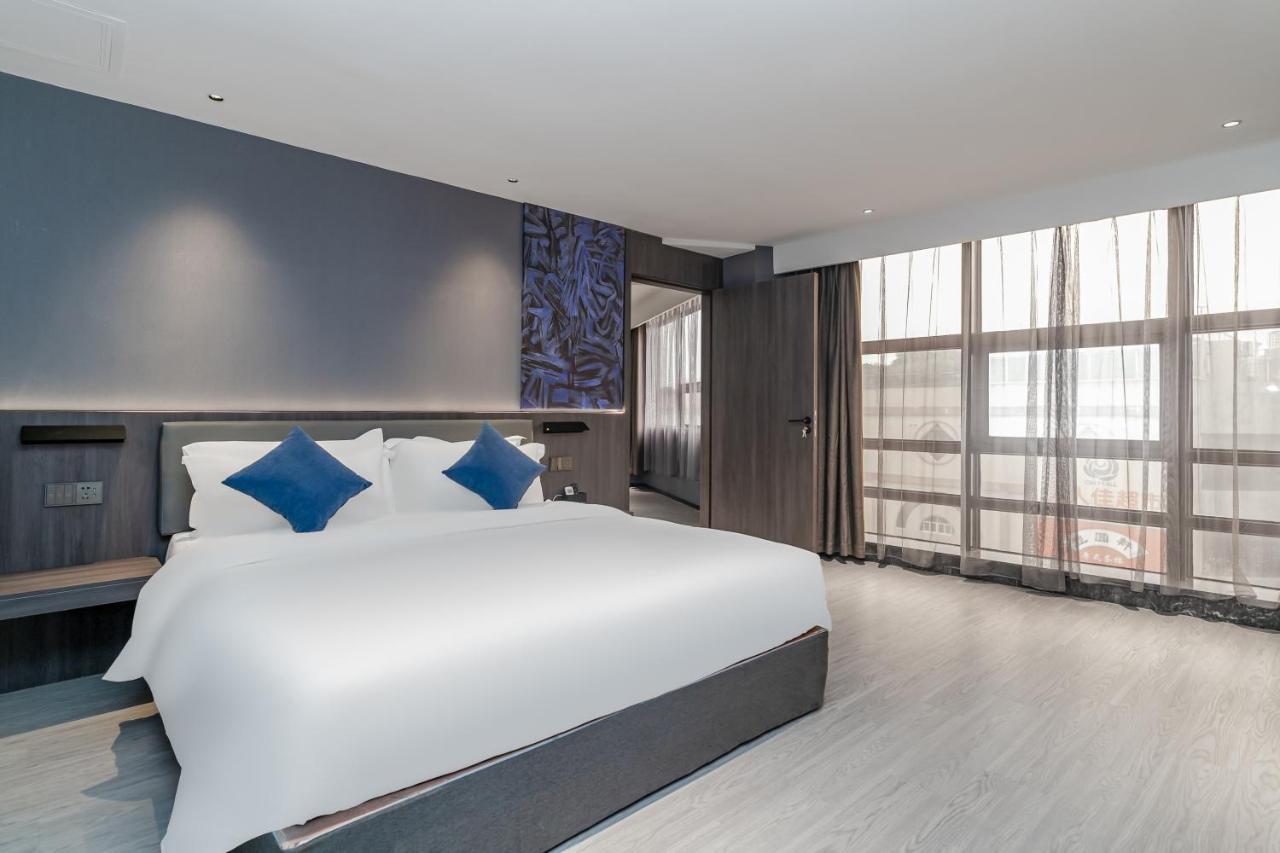 Insail Hotels Canton Extérieur photo