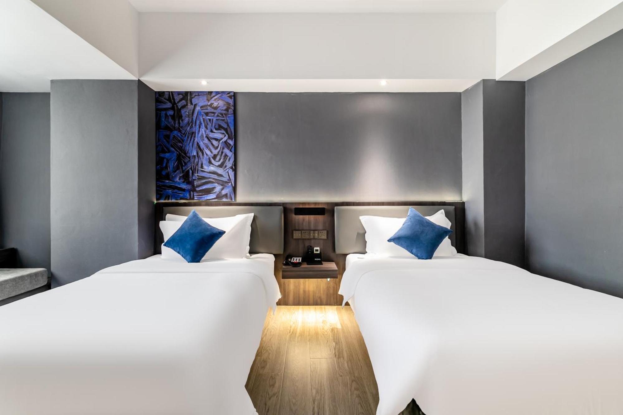 Insail Hotels Canton Extérieur photo