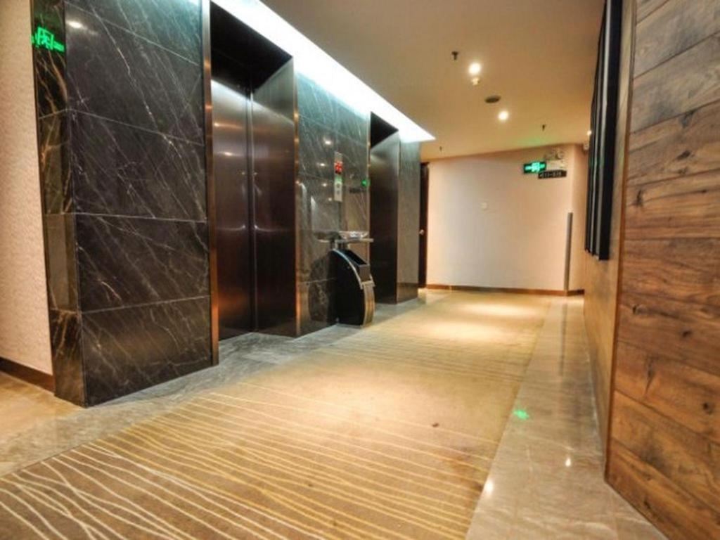 Insail Hotels Canton Extérieur photo
